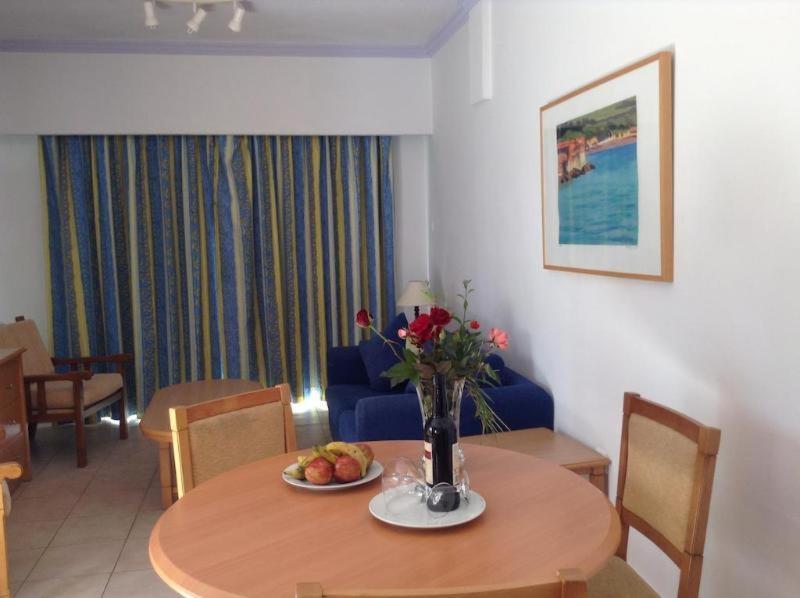 Paphos Gardens Apartment 客房 照片